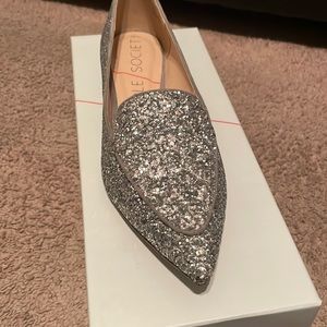 Sole Society Silver glitter pointy toe ballet flats